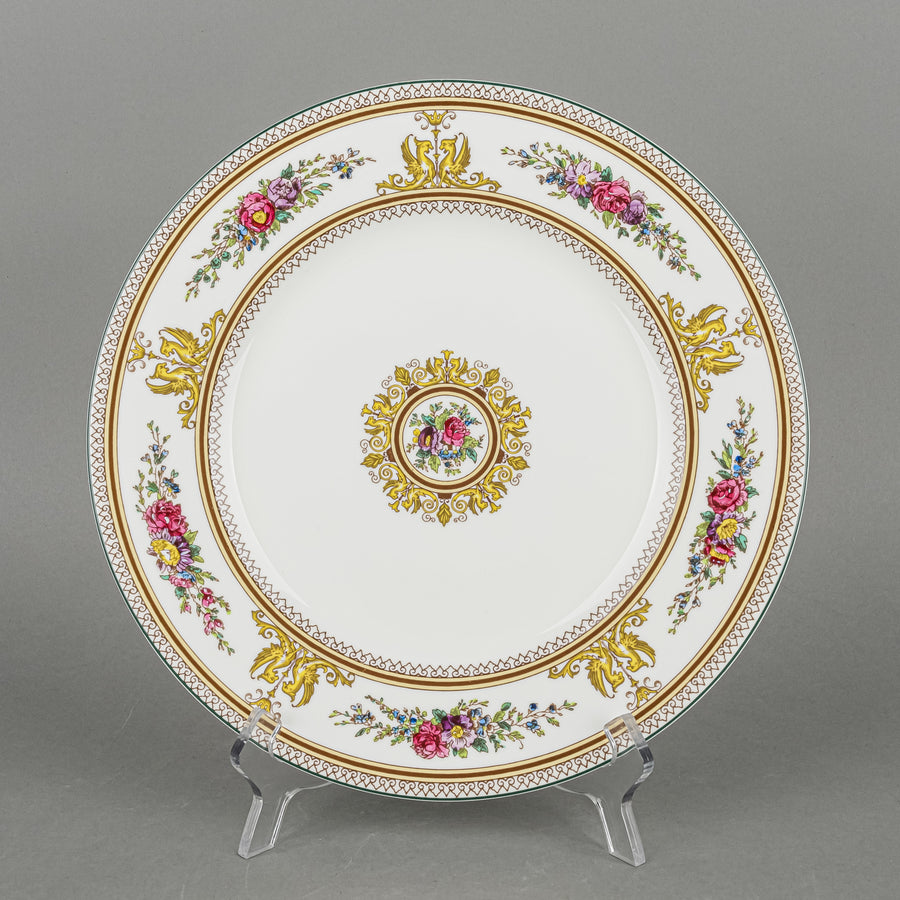 WEDGWOOD Columbia W595 6 Place Settings Plus Extras