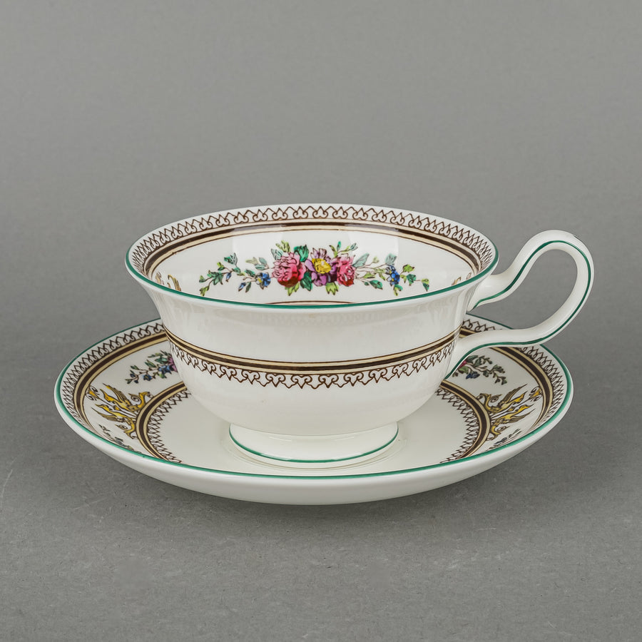 WEDGWOOD Columbia W595 6 Place Settings Plus Extras