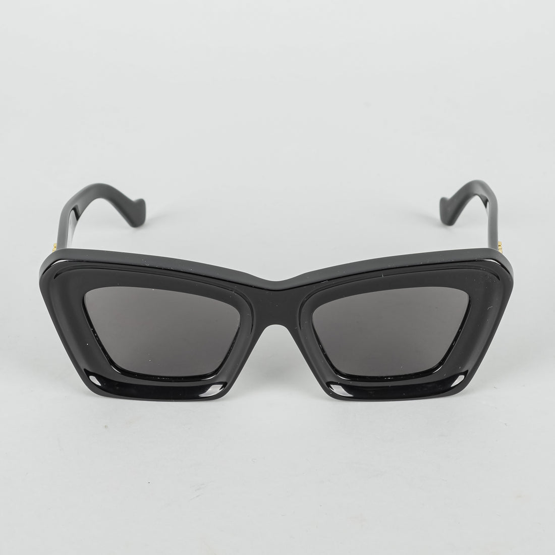 LOEWE "Anagram" Cat Eye Black Sunglasses
