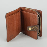 LOUIS VUITTON 2004 Compact Zippe Wallet