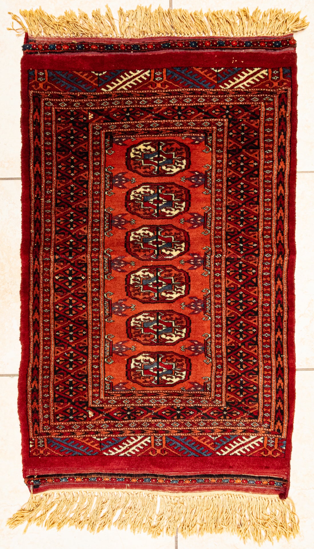 Hand Knotted Wool Bokhara Style Rug