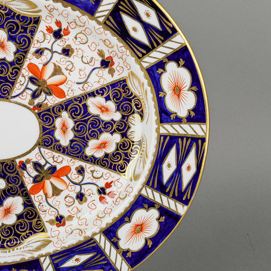 ROYAL CROWN DERBY Traditional Imari 2451 Platter