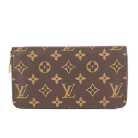 LOUIS VUITTON Monogram Canvas Zippy Wallet