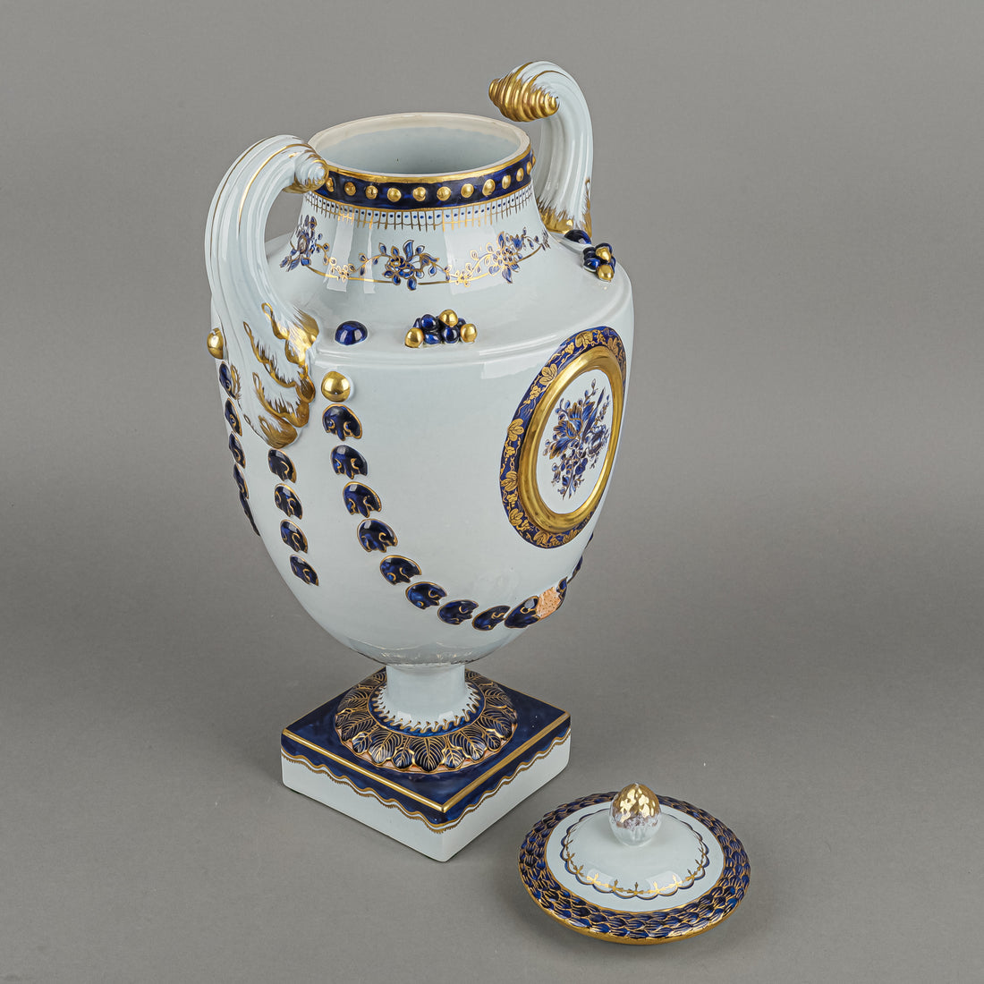 Vintage MOTTAHEDEH Hand Painted Lidded Neo-Classical Style Vase