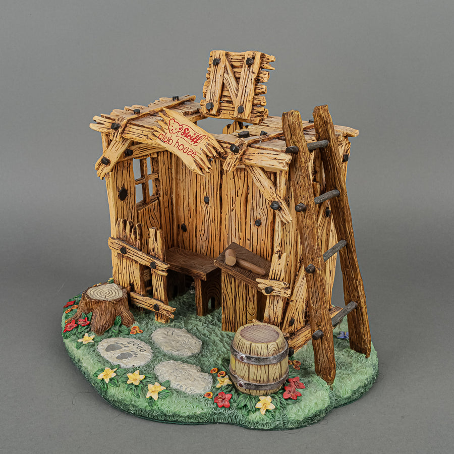 STEIFF 2000 Club House