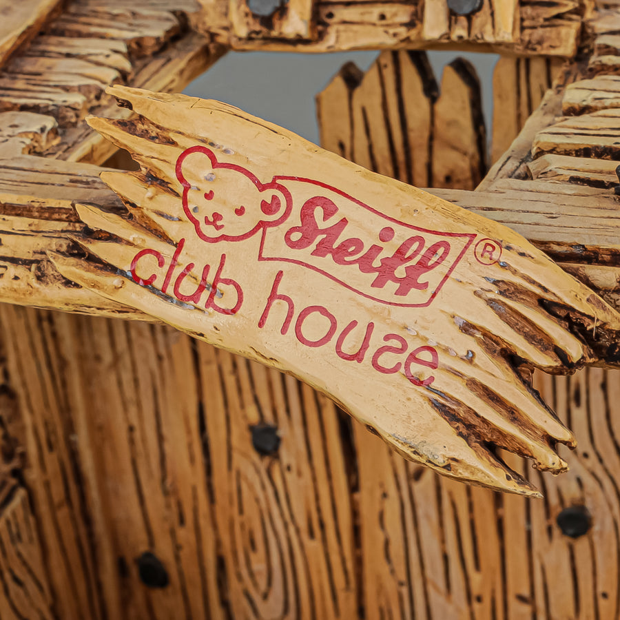 STEIFF 2000 Club House