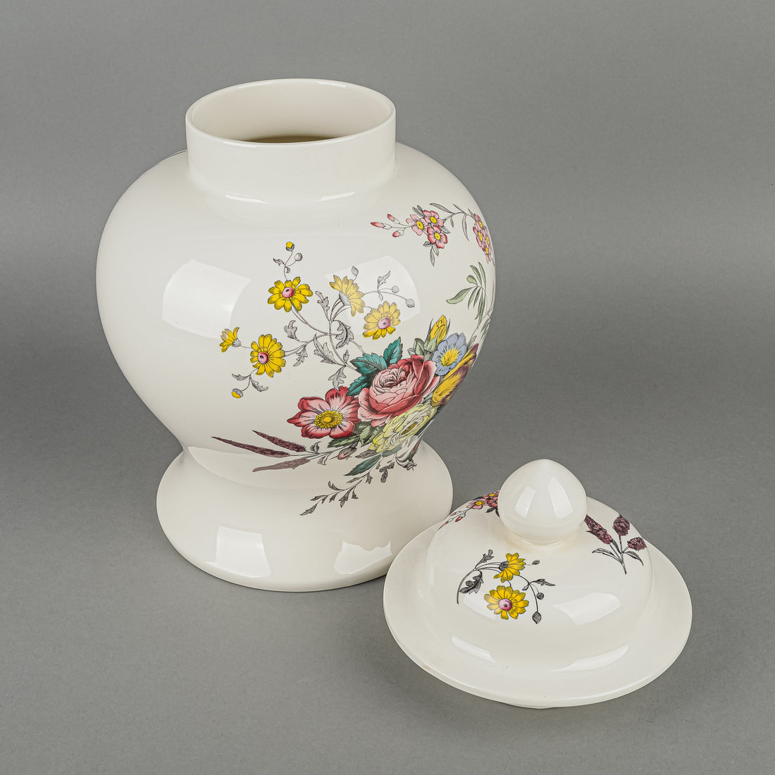 SPODE Gainsborough Lidded Ginger Jar