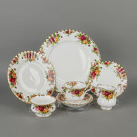 ROYAL ALBERT Old Country Roses 12 Place Settings Plus Extras