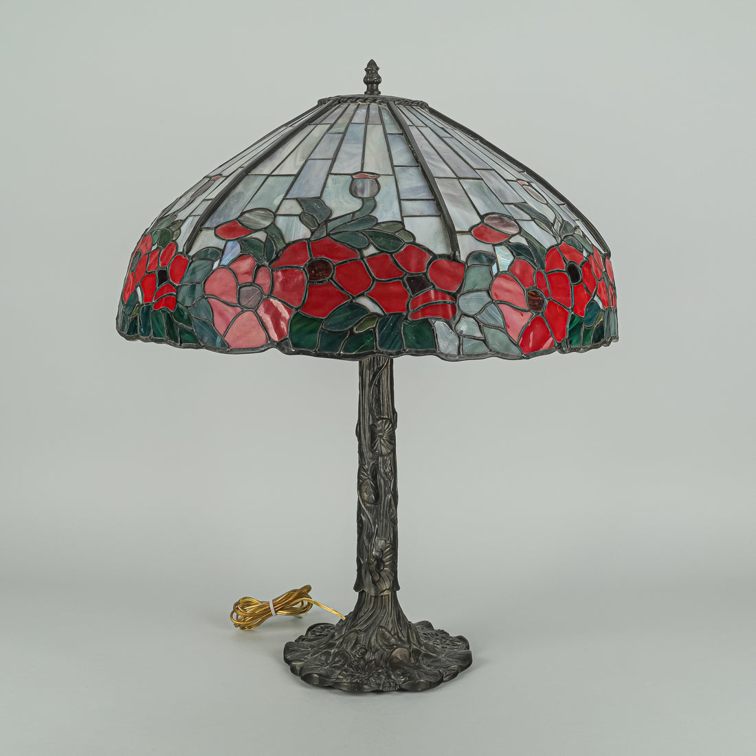 Bronze Finish Cast Metal Tiffany Style Lamp