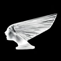 LALIQUE Victoire Sculpture/Car Mascot