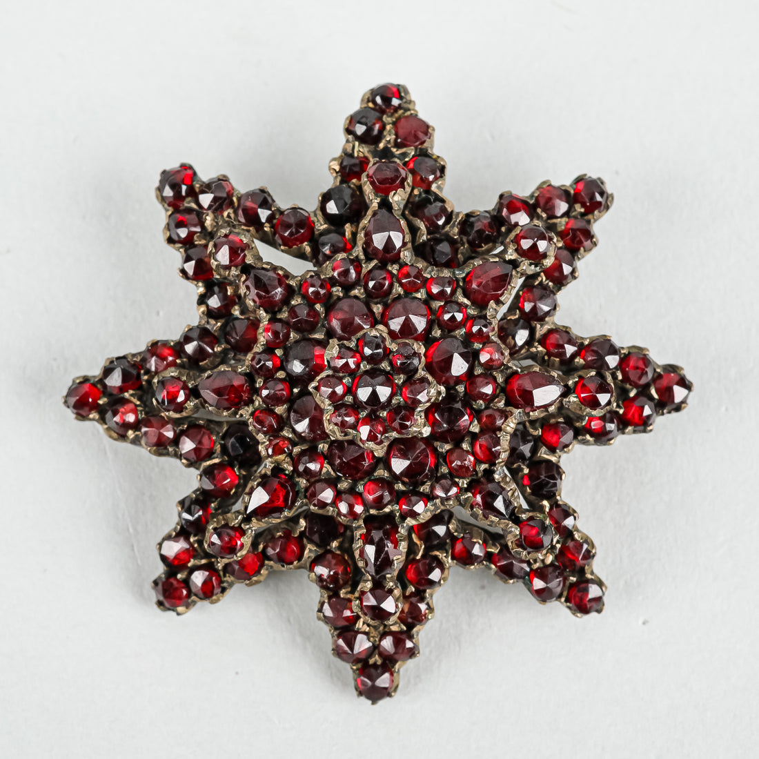 Vintage Brass Alloy Bohemian Garnet Star Brooch