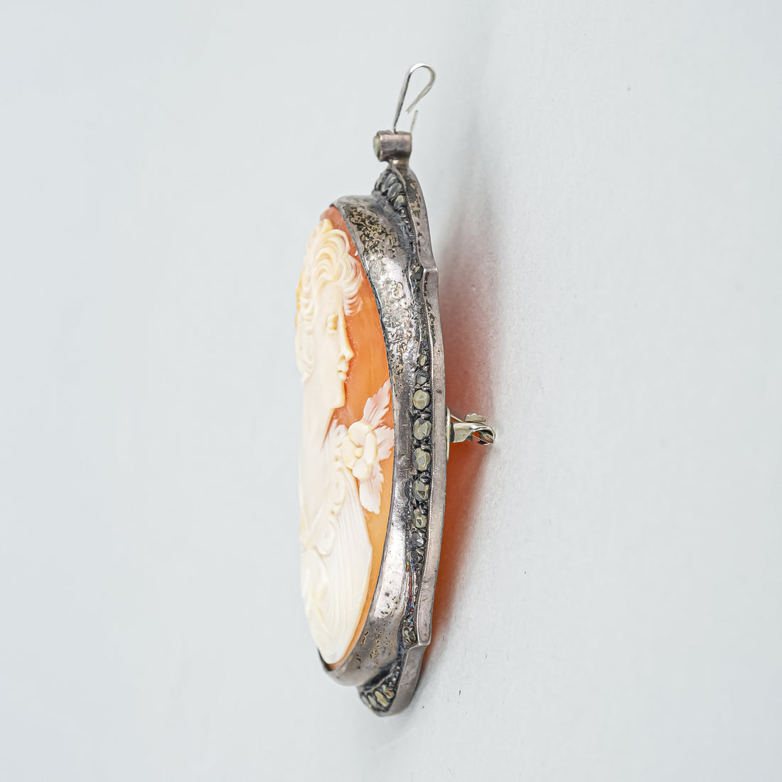 GEBRUDER GLOEKLER 800 Silver And Marcasite Cameo Brooch