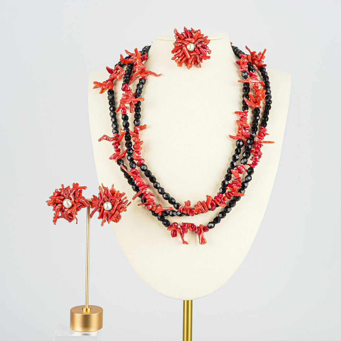 COPPOLA E TOPPO Black Glass Beads And Faux Coral Set