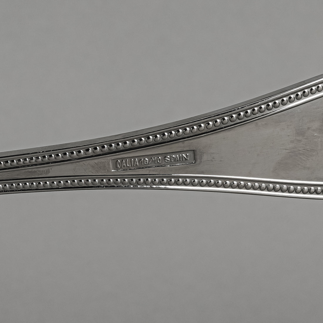 DALIA SPAIN Stainless Steel Pearls Flatware Set 8 Place Settings  48 Pieces