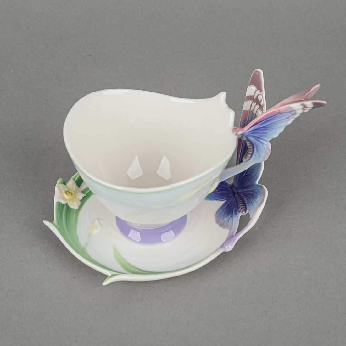FRANZ COLLECTION Papillion Butterfly Cup & Saucer