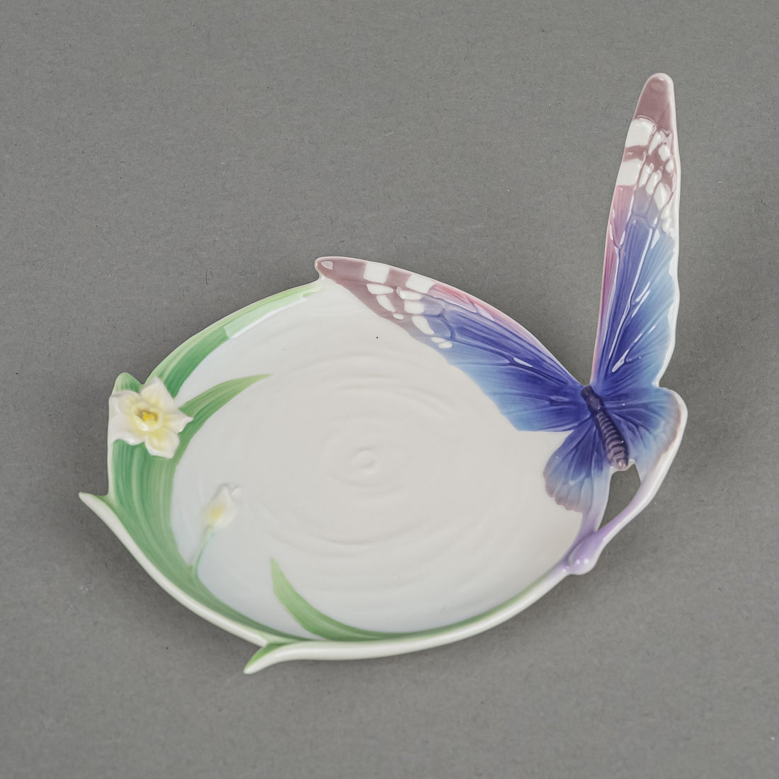 FRANZ COLLECTION Papillion Butterfly Cup & Saucer
