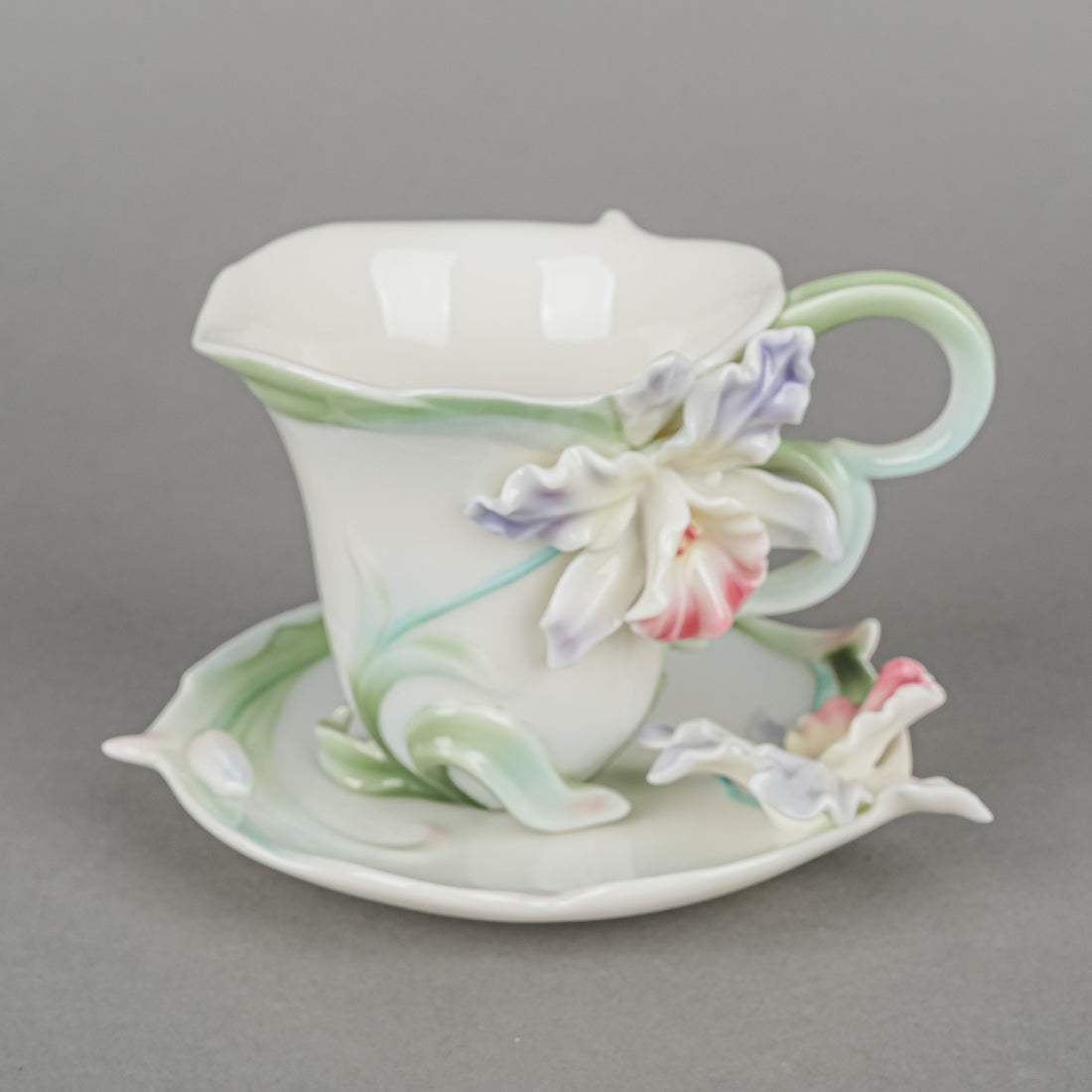 FRANZ COLLECTION Blossoms Cup & Saucer