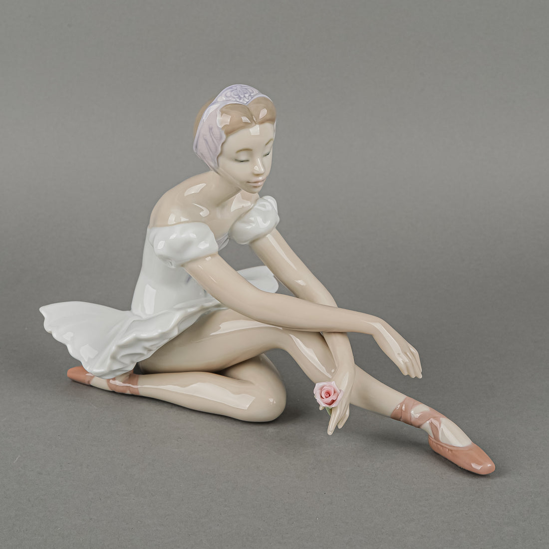 LLADRO Figurine Rose Ballet 5919