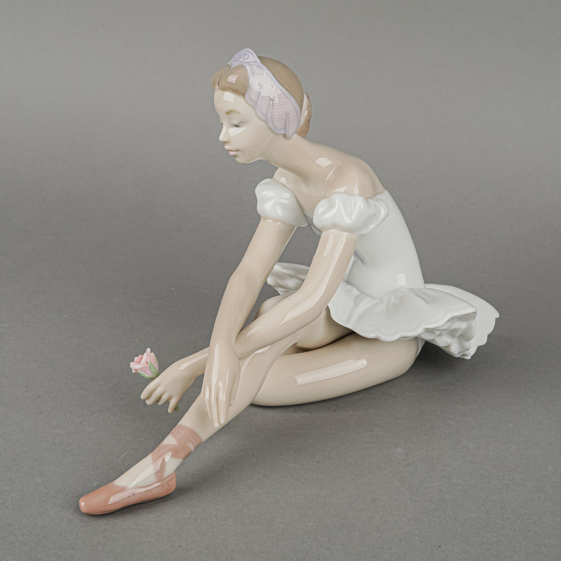 LLADRO Figurine Rose Ballet 5919