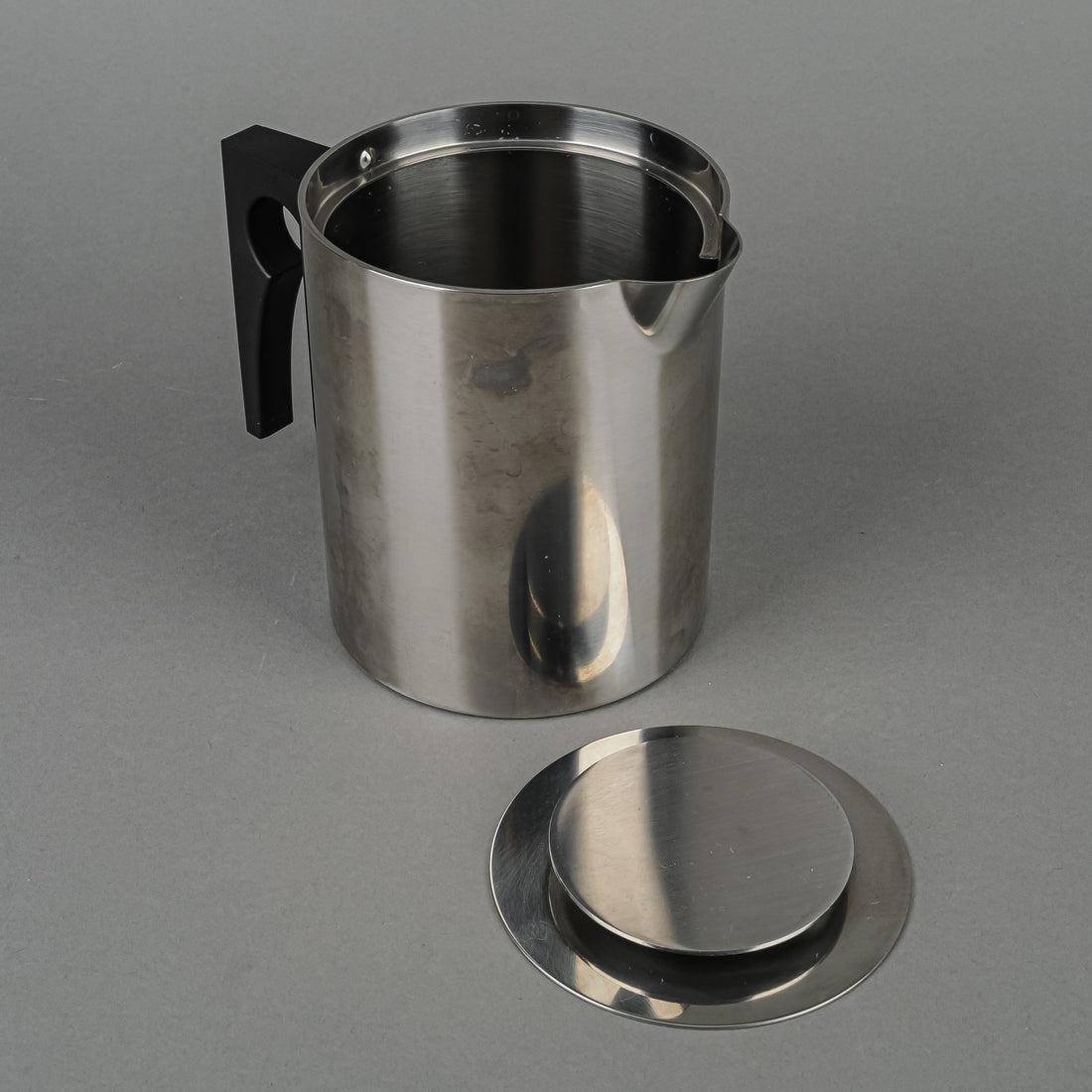 STELTON Cylinda-Line Stainless Steel Lidded Jug/Pitcher
