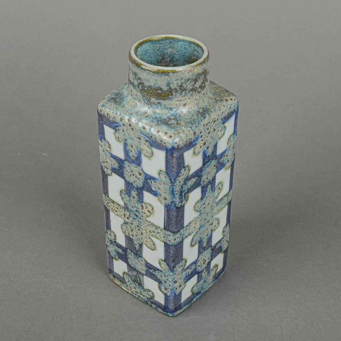 ROYAL COPENHAGEN Nils Thorssen Faience Vase 711/3258