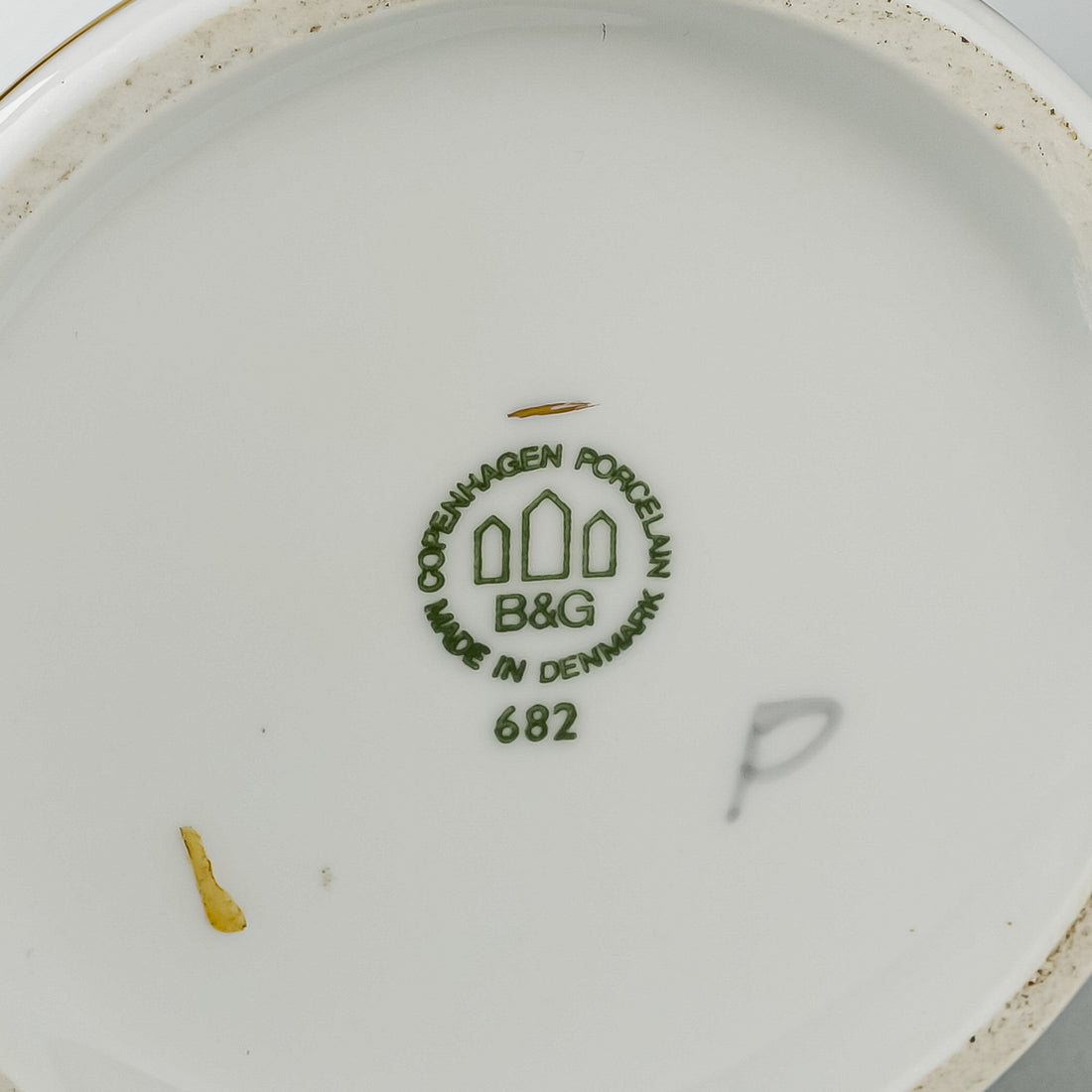 BING & GRØNDAHL Seagull Vase #682