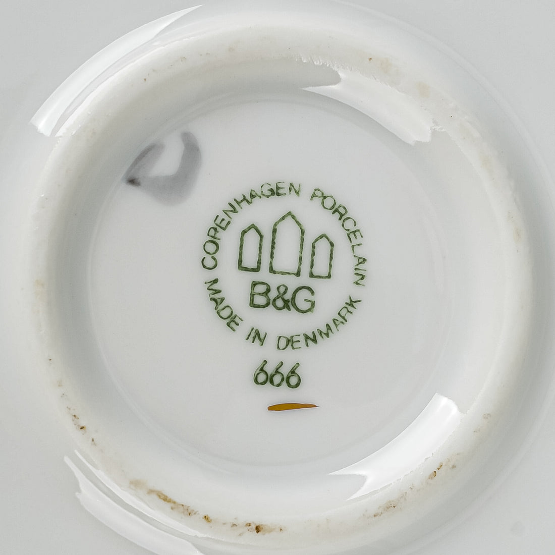 BING & GRØNDAHL Seagull Covered Tureen #666