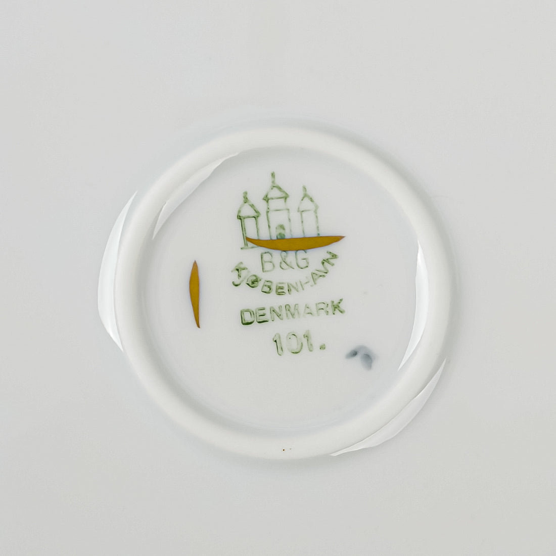 BING & GRØNDAHL Seagull Cake Plate #101