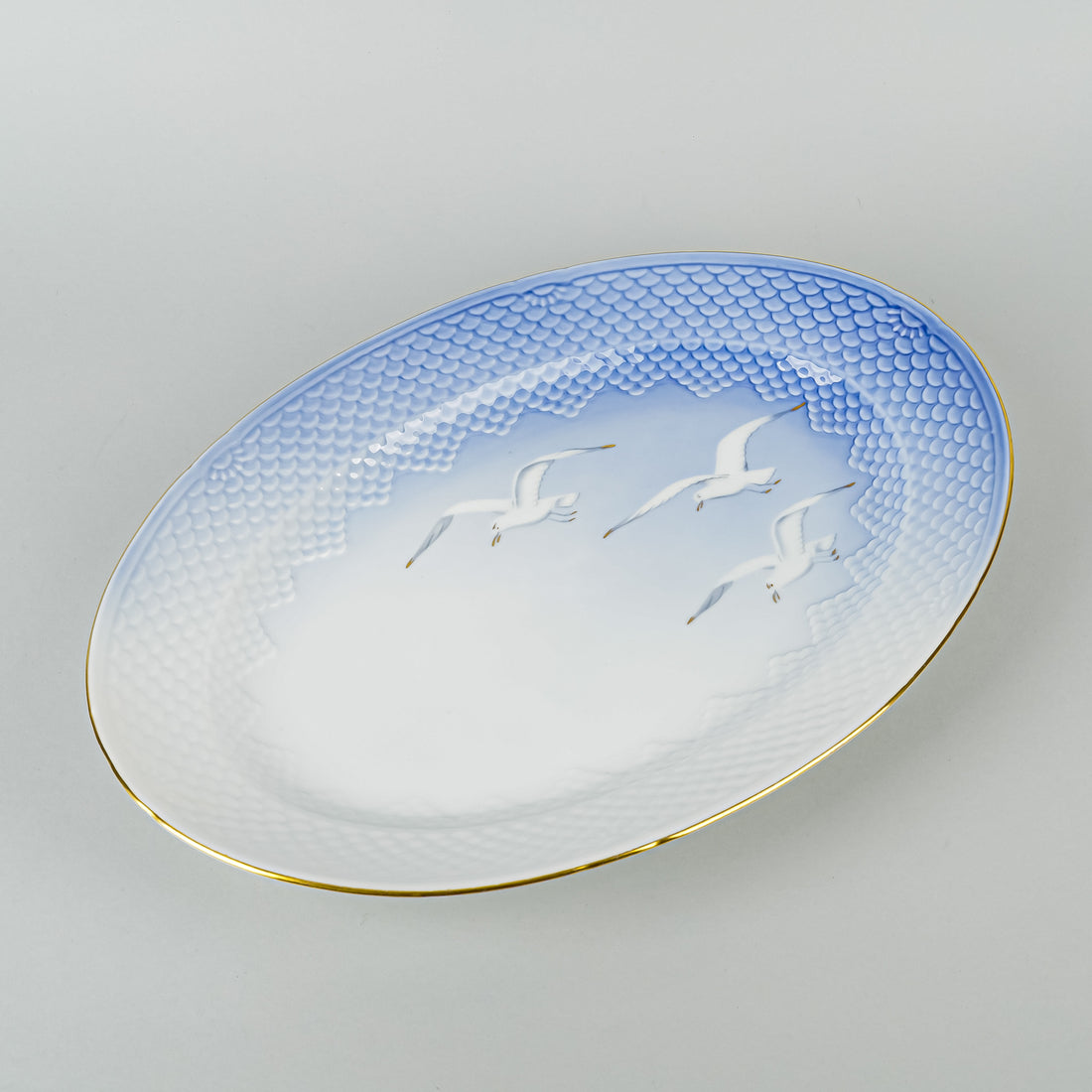 BING & GRØNDAHL Seagull Platter #15