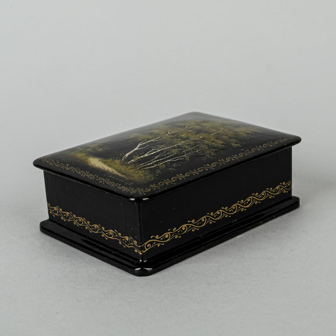 Russian Lacquer Lidded Box - Trees