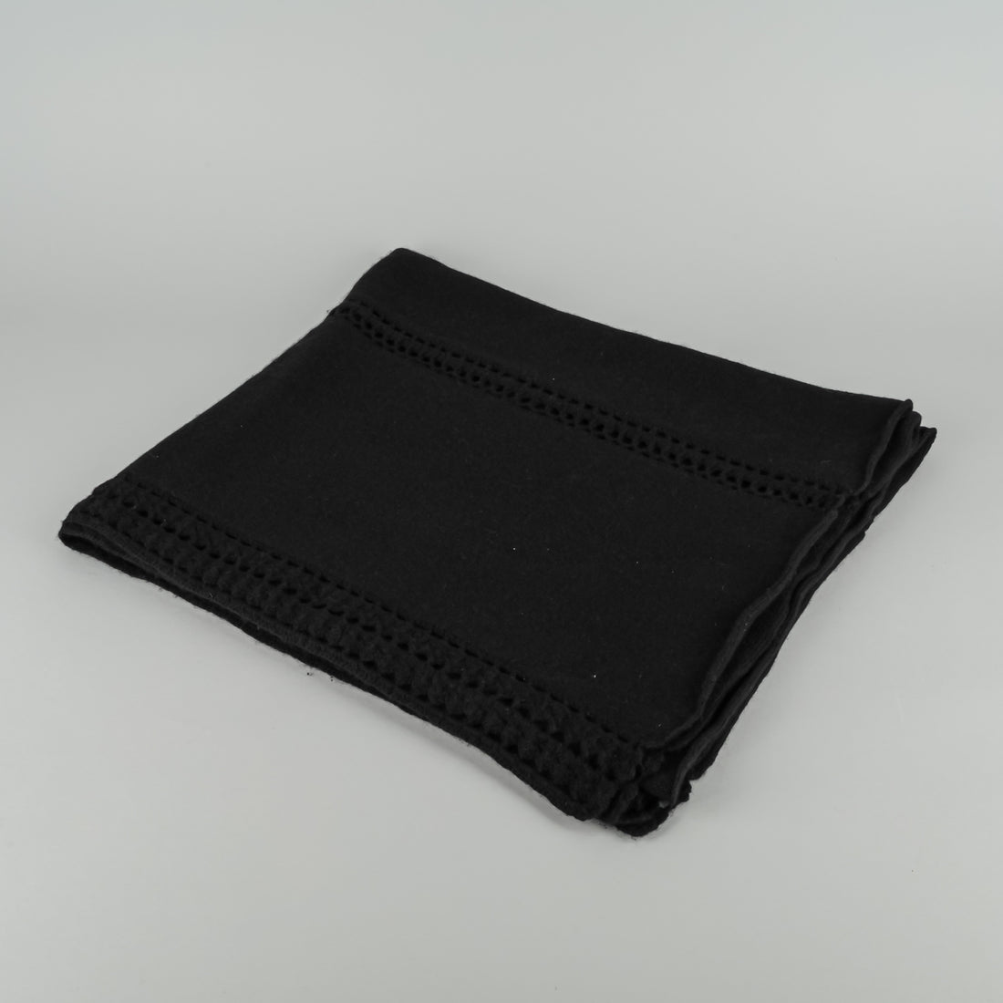 RANI ARABELLA Black Cashmere Throw