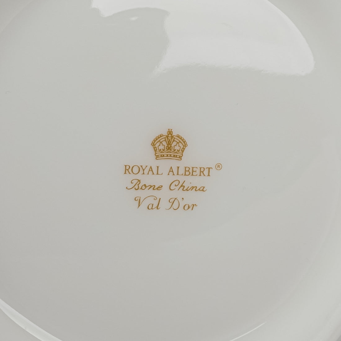 ROYAL ALBERT Val D'or Coffee Pot With Lid