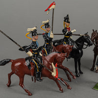 BRITAIN Tin Soldiers Calvary 7 Pieces