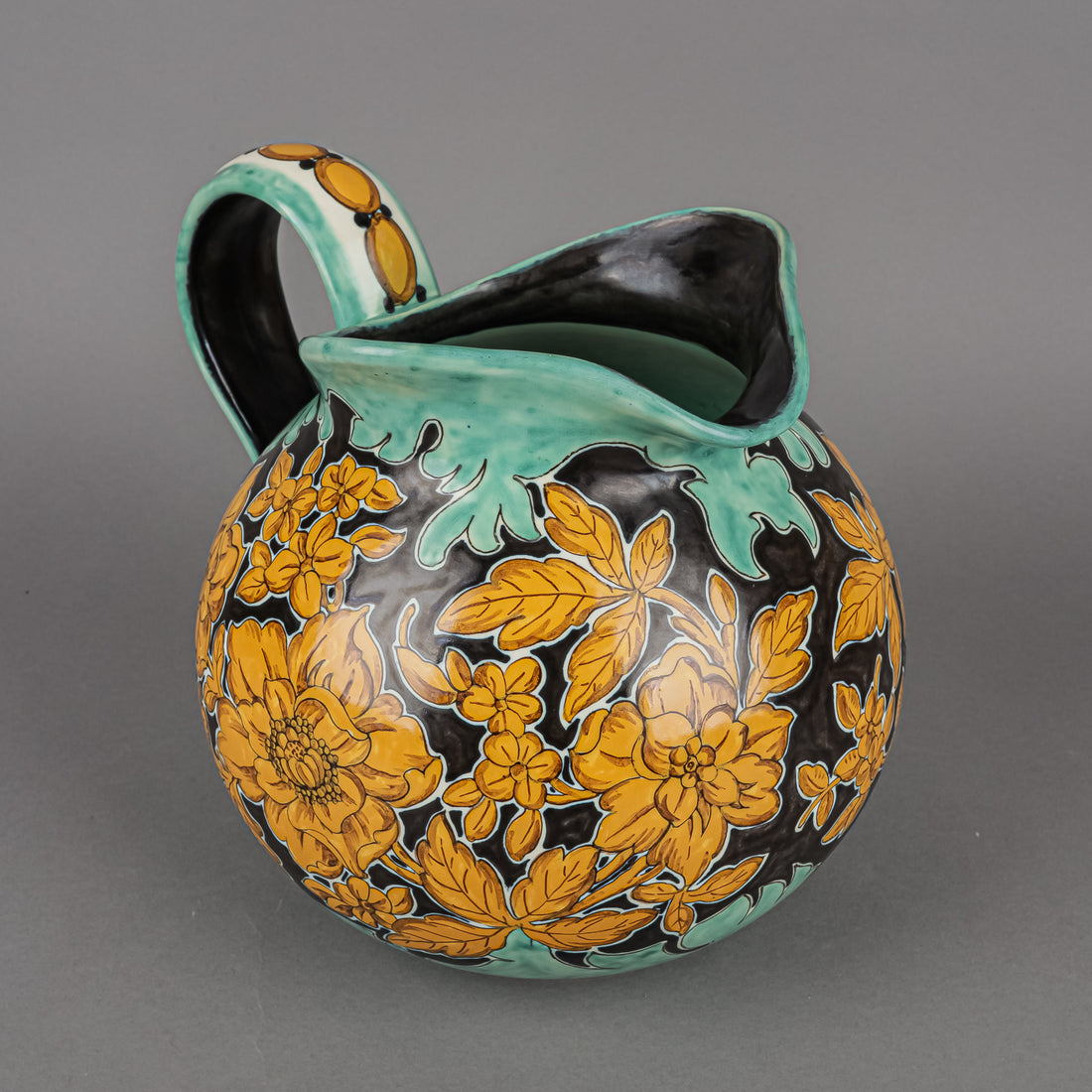 Vintage KON.PLATEELBAKKERIJ ZUID-HOLLAND GOUDA Floral Jug 4313