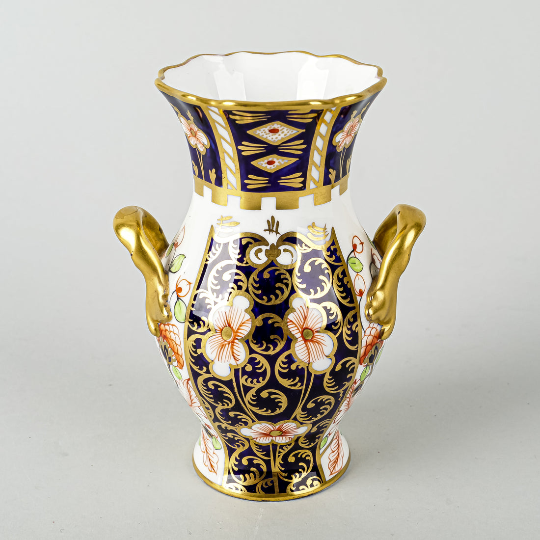 ROYAL CROWN DERBY Imari 6299 Two Handled Vase 1547