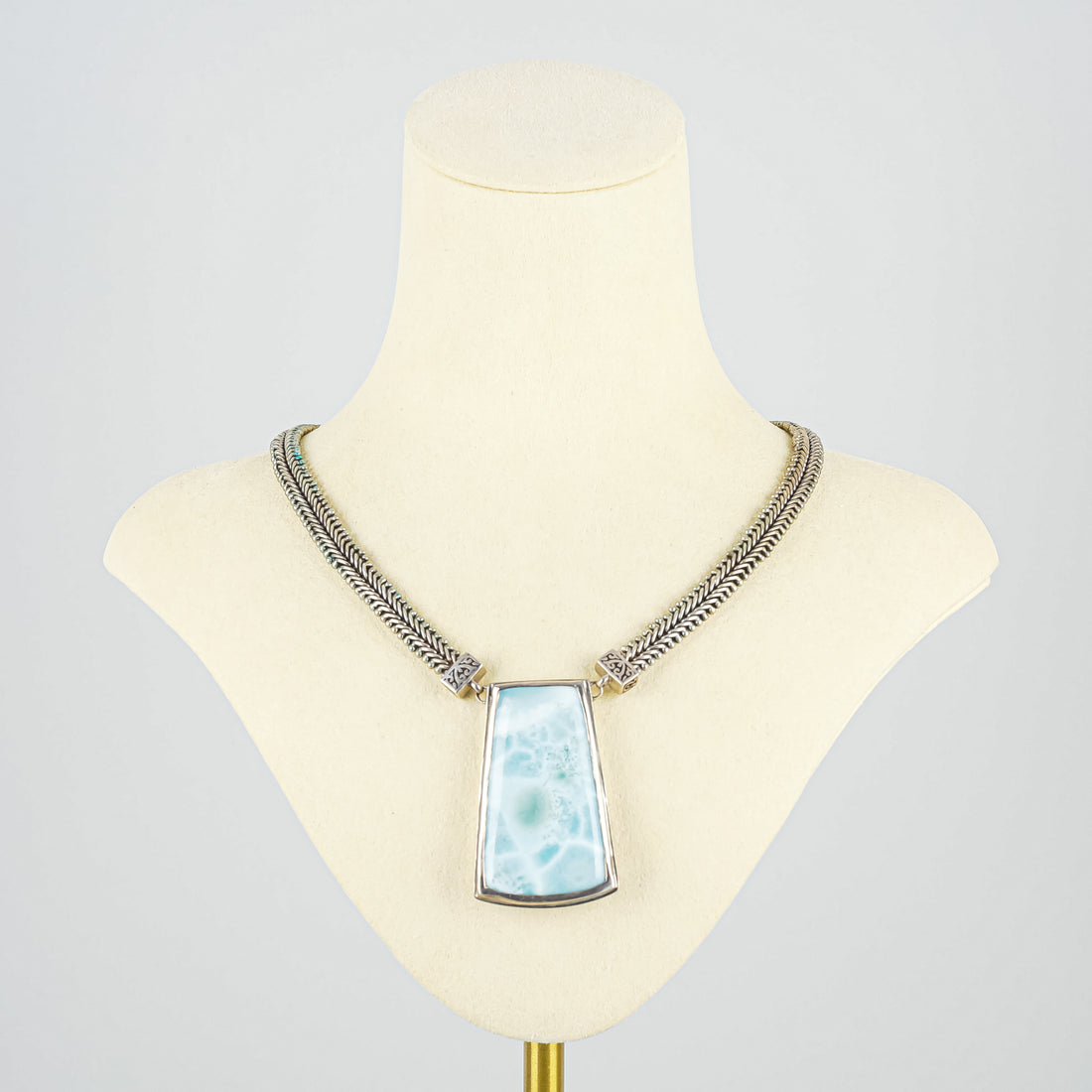 MARAHLAGO Sterling Larmar Pendant Necklace