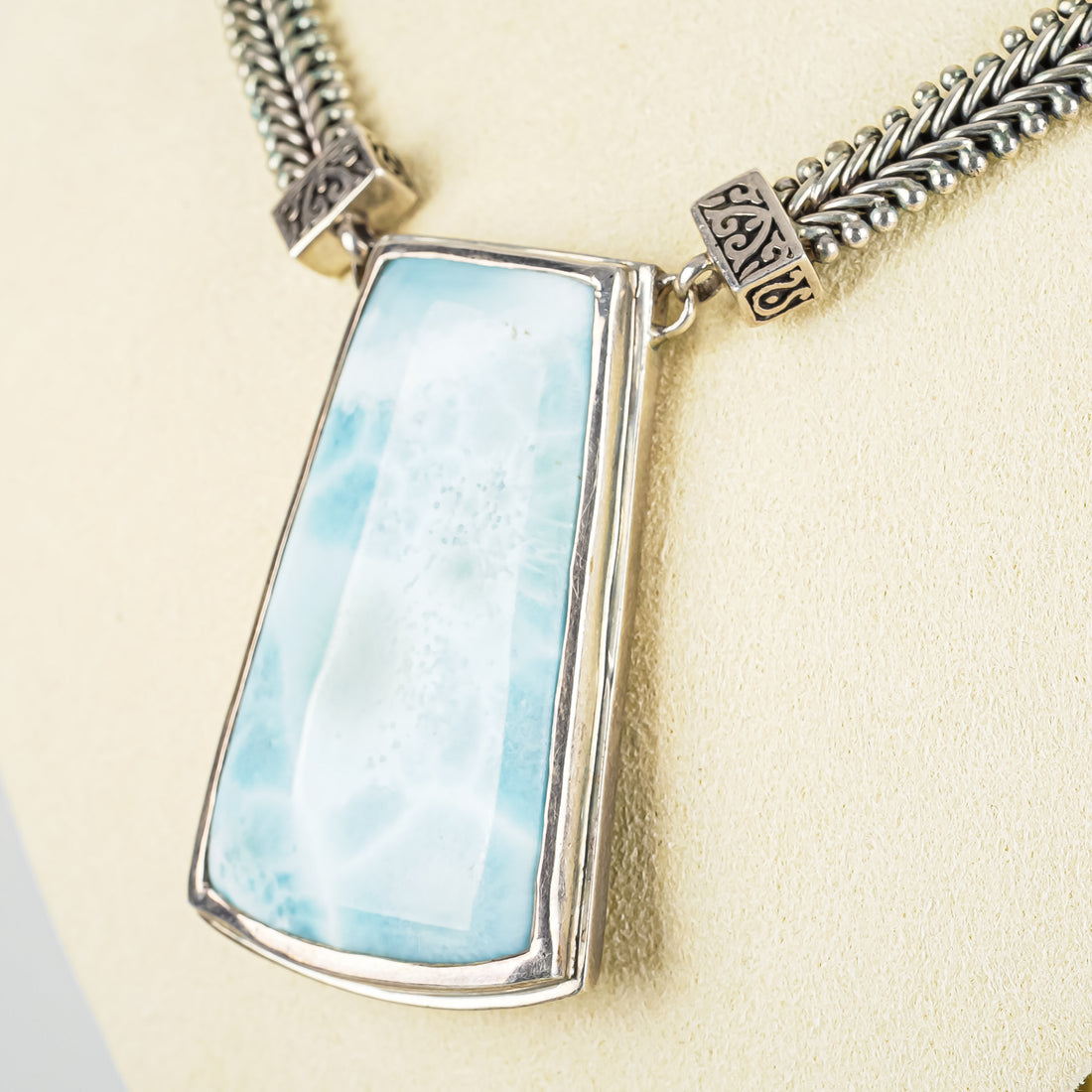 MARAHLAGO Sterling Larmar Pendant Necklace