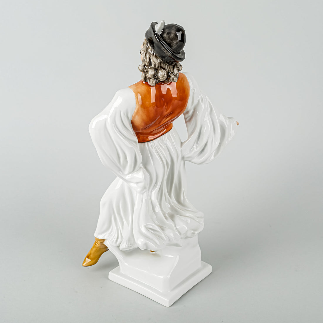 HEREND Figurine Hungarian Lad Dancing 5491