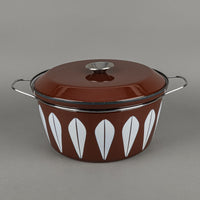 CATHRINEHOLM Lotus Brown Dutch Oven