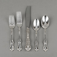 INTERNATIONAL Silverplate Flatware 10 Place Settings Plus Extras With Flatware Chest