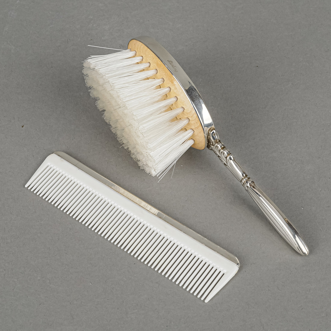BIRKS Sterling Silver Child's Hair Brush And Comb Boxed