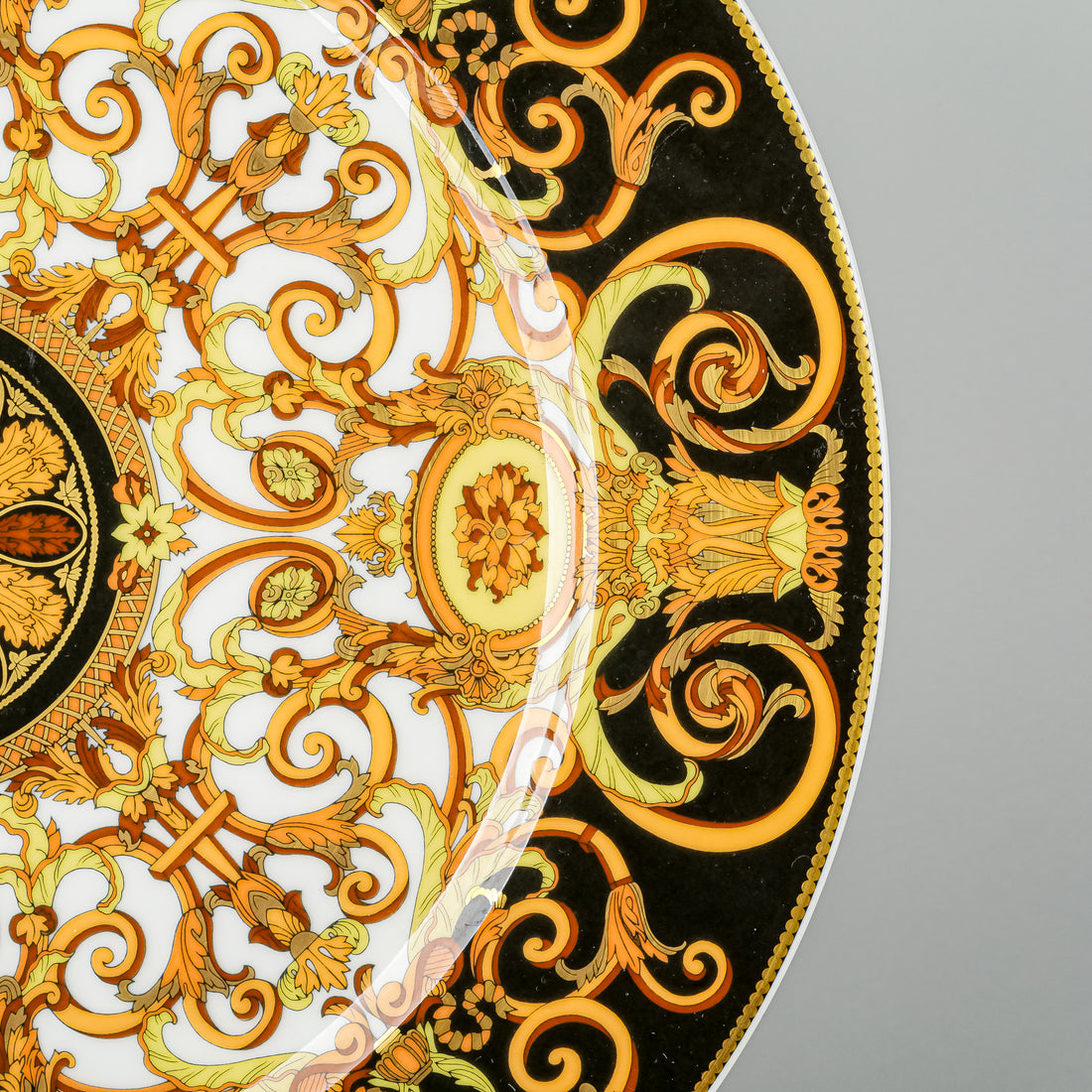 ROSENTHAL VERSACE Barocco Wall Plate/Charger