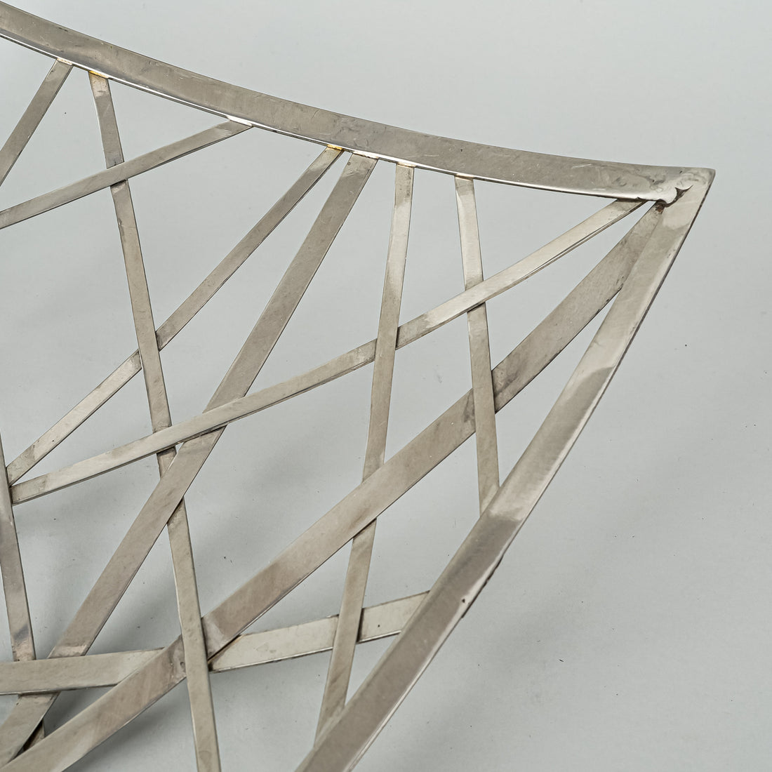 MICHAEL ARAM Criss Cross Basket