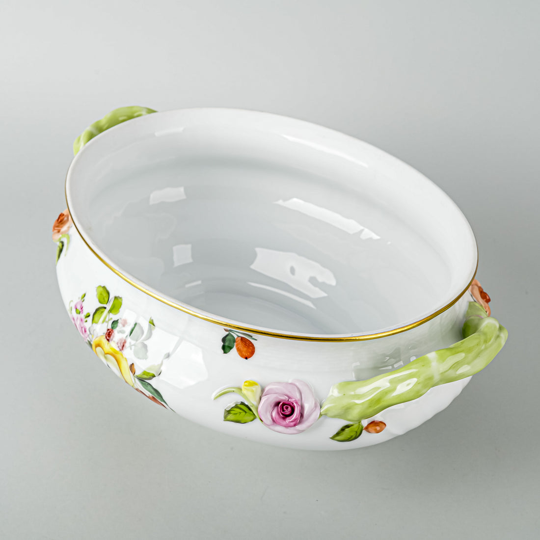 HEREND Fruits & Flowers Covered Tureen w/Branch Knob 1002