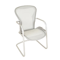 HERMAN MILLER Aeron Visitor Chair Grey