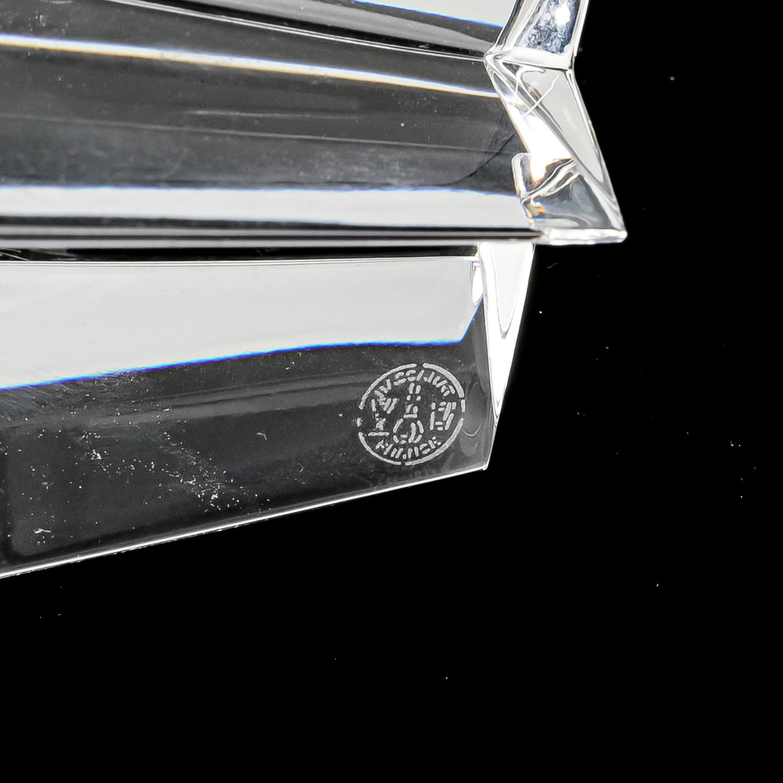 BACCARAT Paperweight           Shooting Star