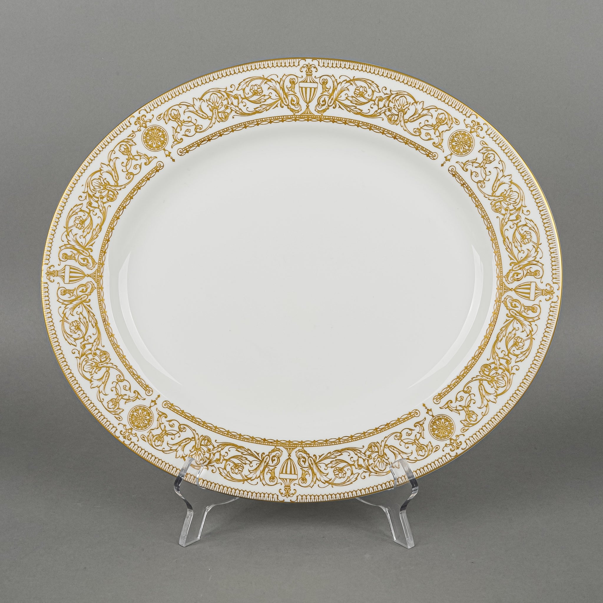 ROYAL WORCESTER Hyde Park Platter - Around The Block