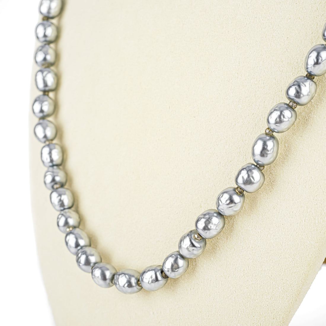 MIRIAM HASKELL Faux Grey Pearl Necklace