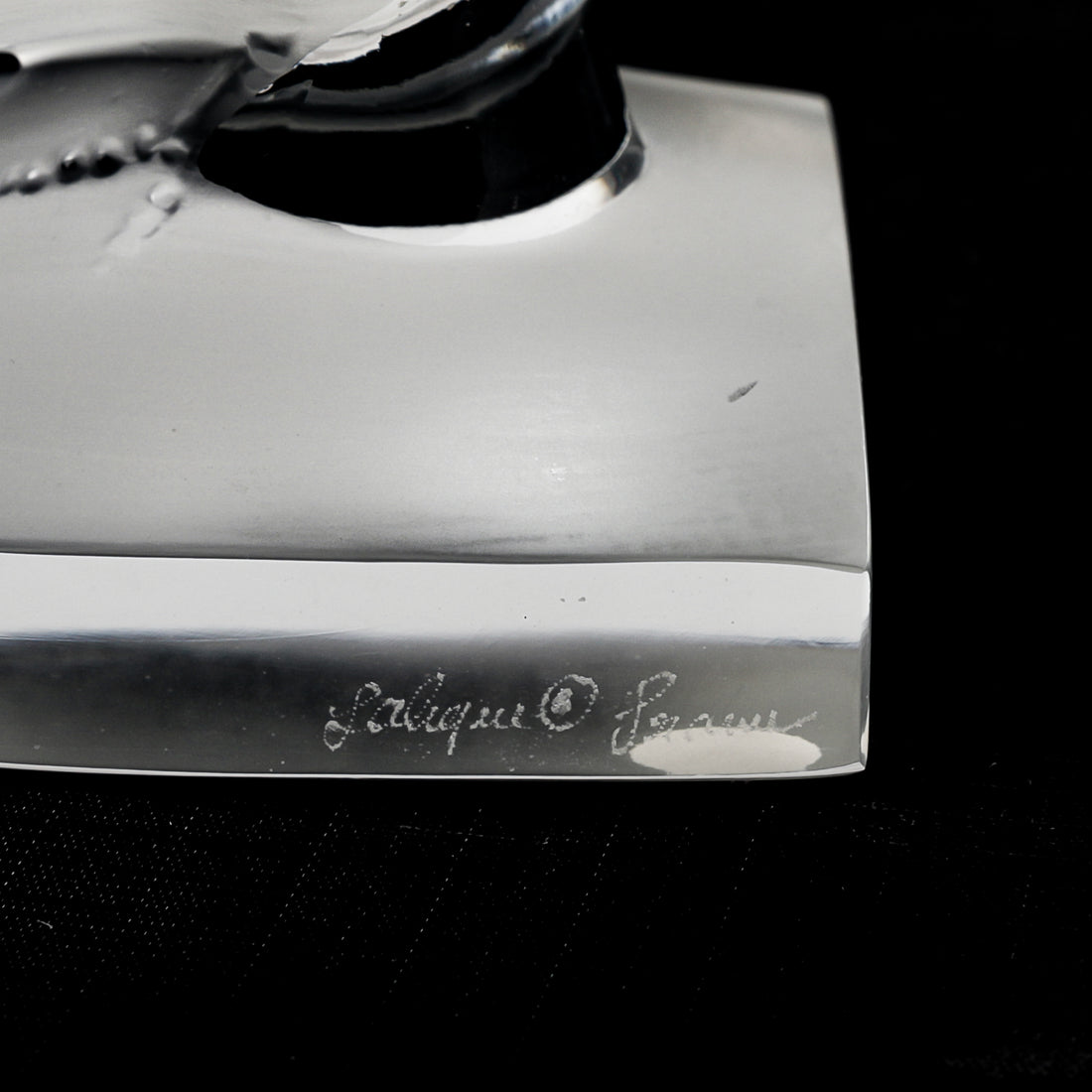 LALIQUE Hirondelle/Swallow Bookend