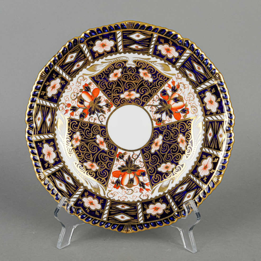 ROYAL CROWN DERBY Traditional Imari 2451 Plate